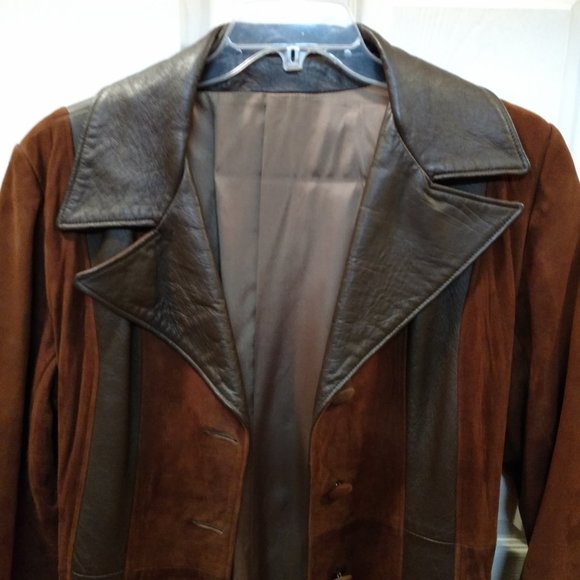*HOST PICK*  Vintage70s Brown Suede & Leather Coat - Picture 3 of 9